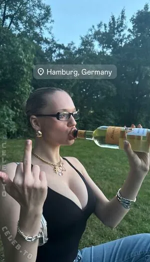 Leni Bahr OnlyFans Leaked Free Thumbnail Picture - #feRpxrFsTN