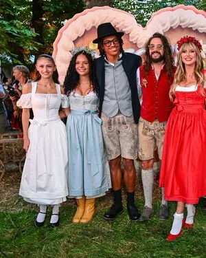 Leni Klum OnlyFans Leaked Free Thumbnail Picture - #b8rHmXyM9P