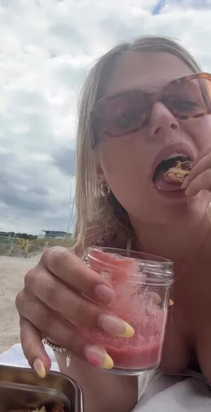 Leni Pieckenhagen OnlyFans Leaked Free Thumbnail Picture - #0JtZP42Hg6