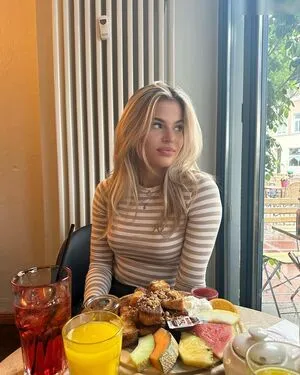 Leni Pieckenhagen OnlyFans Leaked Free Thumbnail Picture - #ByPN5iMmt1