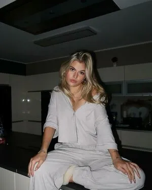 Leni Pieckenhagen OnlyFans Leaked Free Thumbnail Picture - #FjwNk1aR3x