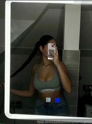 Leni Pntr OnlyFans Leaked Free Thumbnail Picture - #o1nwBDhs3e