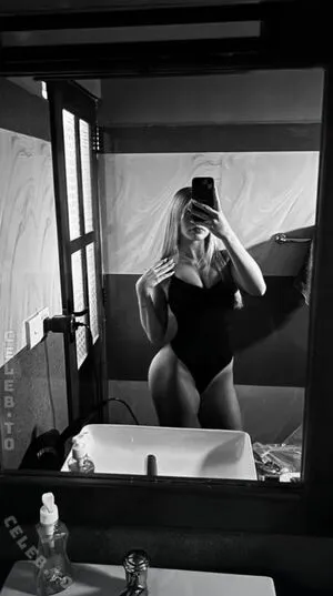 Leni Sfh OnlyFans Leaked Free Thumbnail Picture - #V3Q6drw8SV