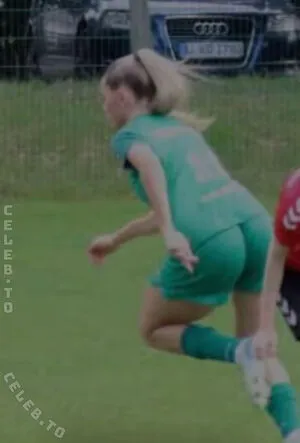 Leni Sfh OnlyFans Leaked Free Thumbnail Picture - #mml2wdYyJD