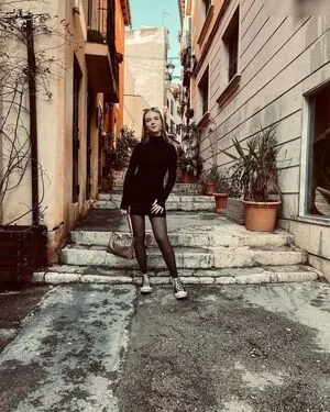 Leni Smy OnlyFans Leaked Free Thumbnail Picture - #93uY3VVrkN