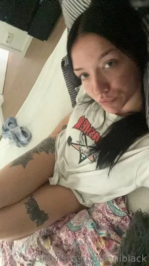 Leniblack OnlyFans Leaked Free Thumbnail Picture - #Ws2jdRe0Yz