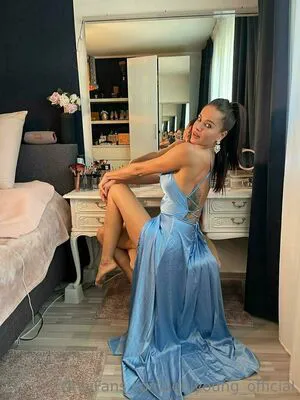 Leniyoung Official OnlyFans Leaked Free Thumbnail Picture - #6RtfBtmgB7
