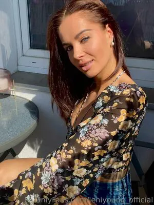 Leniyoung Official OnlyFans Leaked Free Thumbnail Picture - #PtB7tGvtQR
