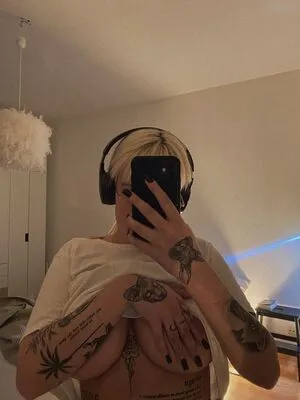 Lenkajzv OnlyFans Leaked Free Thumbnail Picture - #WoOiLR0MkY