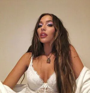 Lennon Stella OnlyFans Leaked Free Thumbnail Picture - #CL2G9nercb