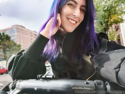 Lenorekingsley OnlyFans Leaked Free Thumbnail Picture - #slFKTBF5I3