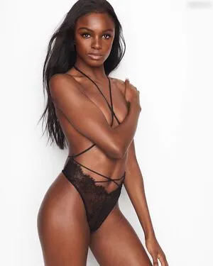 Leomie Anderson OnlyFans Leaked Free Thumbnail Picture - #UcGX9hNR0k