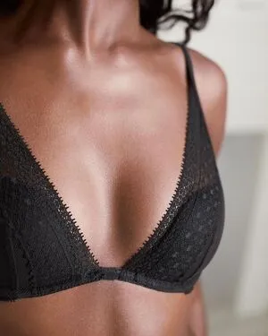 Leomie Anderson OnlyFans Leaked Free Thumbnail Picture - #z5sjiiAPdb