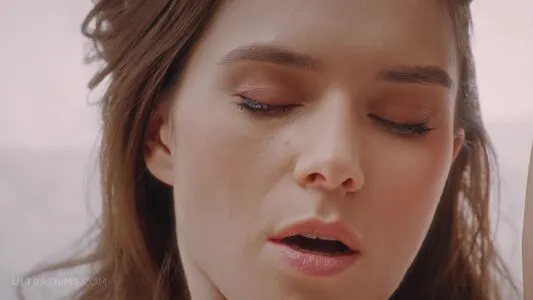 Leona Mia OnlyFans Leaked Free Thumbnail Picture - #DAbv3x9EWM