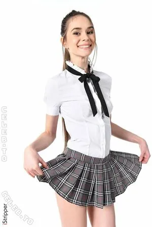 Leona Mia OnlyFans Leaked Free Thumbnail Picture - #tZ2AomfM3c