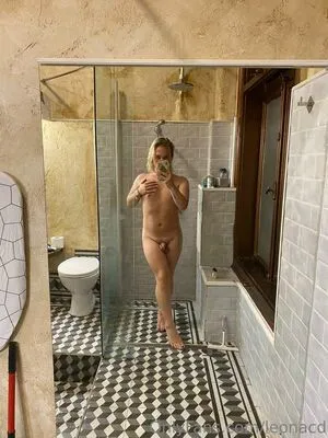 Leona OnlyFans Leaked Free Thumbnail Picture - #4AFBP4rDnl