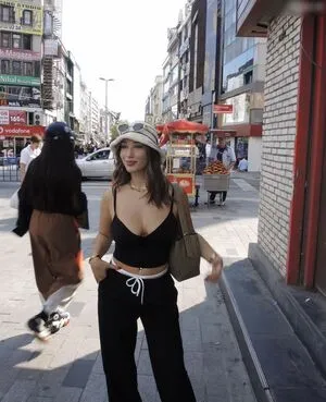 Leonaankj OnlyFans Leaked Free Thumbnail Picture - #kykkm0Bhdp