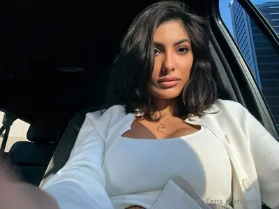 Leonayla OnlyFans Leaked Free Thumbnail Picture - #VFz4hN98Vz