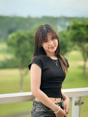 Leonazhen OnlyFans Leaked Free Thumbnail Picture - #VF7NcuZQyc