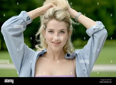 Leonie Brill OnlyFans Leaked Free Thumbnail Picture - #tmyeQt9npj