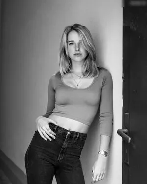 Leonie Brill OnlyFans Leaked Free Thumbnail Picture - #ArDqnMYrMq