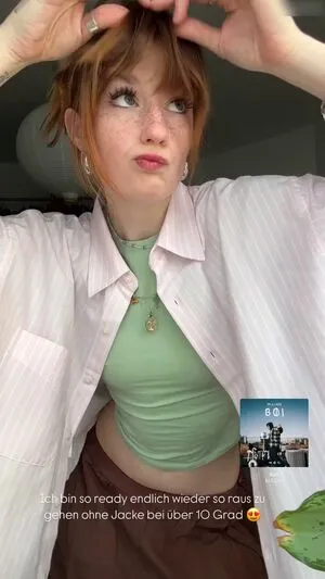 Leonie Busse OnlyFans Leaked Free Thumbnail Picture - #Hkmsi7pHYz