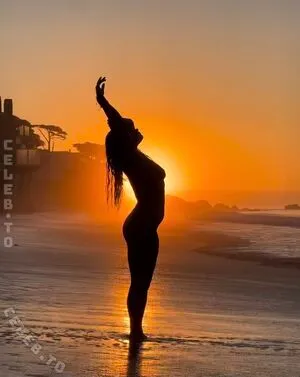 Leonie Feliciaa OnlyFans Leaked Free Thumbnail Picture - #1mMcdoXxTv