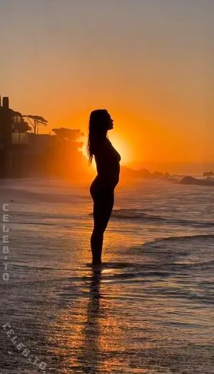 Leonie Feliciaa OnlyFans Leaked Free Thumbnail Picture - #WMA5lfXmjY