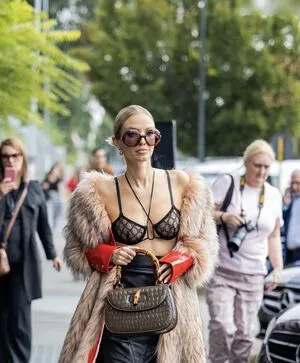 Leonie Hanne OnlyFans Leaked Free Thumbnail Picture - #Lqcd0Qnxxr