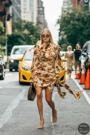 Leonie Hanne OnlyFans Leaked Free Thumbnail Picture - #NNN0YSxw69