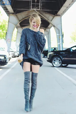 Leonie Hanne OnlyFans Leaked Free Thumbnail Picture - #jhp722Ox7S