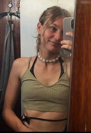 Leonie Massman OnlyFans Leaked Free Thumbnail Picture - #w0FZKbw1w2