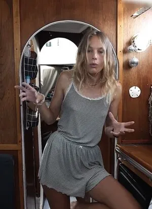 Leonie Massmann OnlyFans Leaked Free Thumbnail Picture - #1O4kDi5sJg