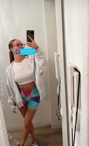 Leonie Rld OnlyFans Leaked Free Thumbnail Picture - #yrMiWQOJcm