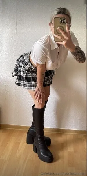 Leonie Sommer OnlyFans Leaked Free Thumbnail Picture - #hw1mYlt9o9
