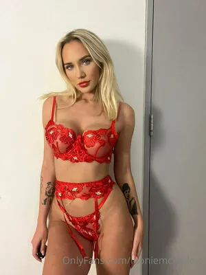 Leoniemcsorleyx OnlyFans Leaked Free Thumbnail Picture - #PFJ4TiVXq5