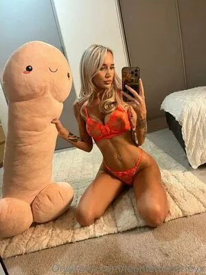 Leoniemcsorleyx OnlyFans Leaked Free Thumbnail Picture - #qGR5anfgR3