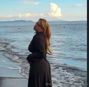 Leonierdbeer OnlyFans Leaked Free Thumbnail Picture - #ny8tMaAKhH