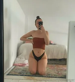 Leonieroyer OnlyFans Leaked Free Thumbnail Picture - #nWEr9ISw9S
