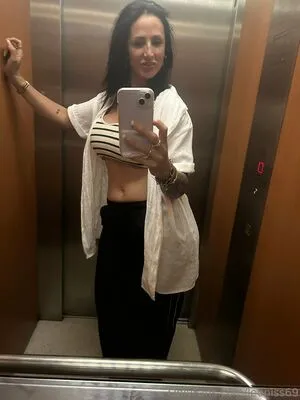 Leoniss69 OnlyFans Leaked Free Thumbnail Picture - #Cv7mXs87jG