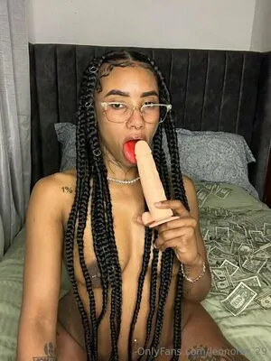 Leonorbr OnlyFans Leaked Free Thumbnail Picture - #82QNIOLN3W