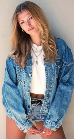 Leony Burger OnlyFans Leaked Free Thumbnail Picture - #rtahkHMuUX