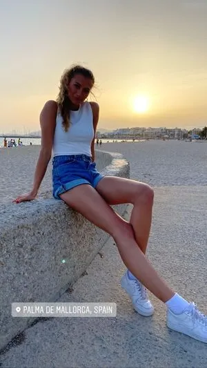 Leony Burger OnlyFans Leaked Free Thumbnail Picture - #smN6cctNUU