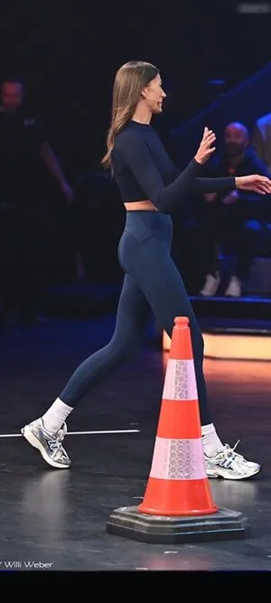 Leony Burger OnlyFans Leaked Free Thumbnail Picture - #zfblNQIY9l