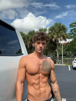 Leosvault OnlyFans Leaked Free Thumbnail Picture - #0aetcFKwGa