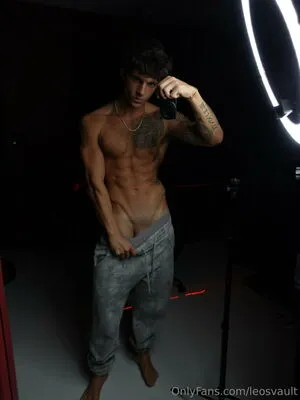 Leosvault OnlyFans Leaked Free Thumbnail Picture - #txRM54fid6