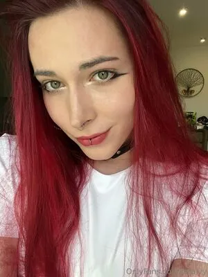 Leraivy OnlyFans Leaked Free Thumbnail Picture - #RaF9EKIb3d