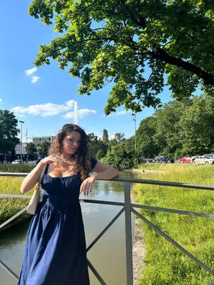 Lerndeutsch81 OnlyFans Leaked Free Thumbnail Picture - #4TJBU7TkuD