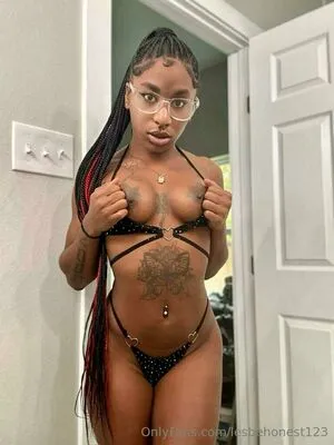 Lesbehonest123 OnlyFans Leaked Free Thumbnail Picture - #S1dR1qdTNu