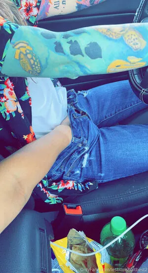 Lesbiansdoitbest2 OnlyFans Leaked Free Thumbnail Picture - #ZKhxw4EnxO